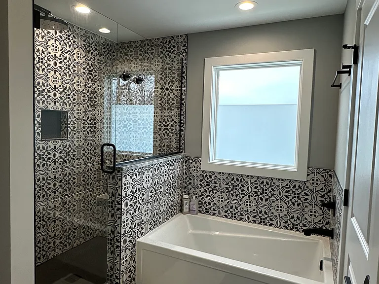 Master tub and shower