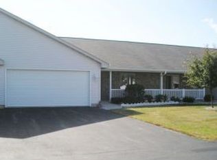 2725 Havenwood Dr UNIT D, Oshkosh, WI 54904