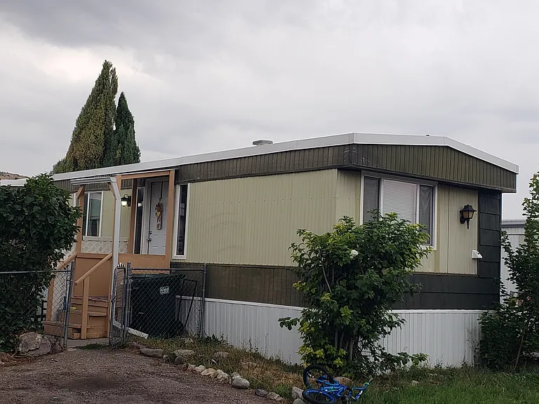 121 Teakwood St — Photo 5