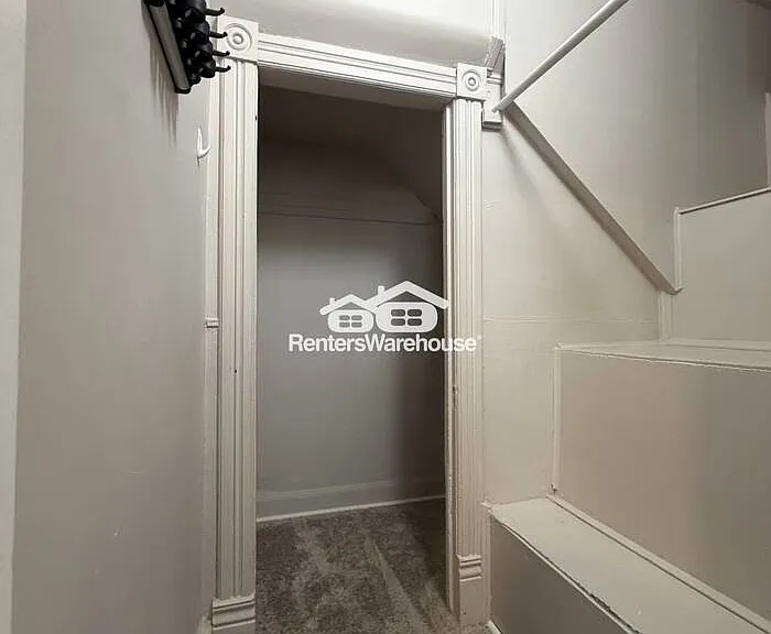 792 Edmund Ave W #1 — Photo 14