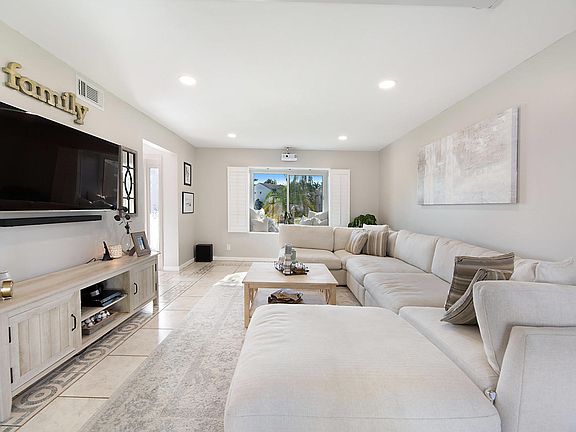 Home For Sale In Boca Landings