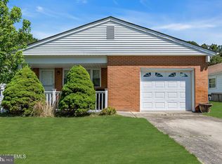 439 Costa Mesa Dr, Toms River, NJ 08757