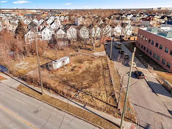2nd image of 8312 Conant St