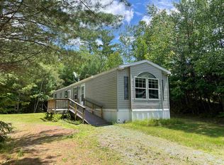 57 Pioneer Rd, Bath, NH 03740