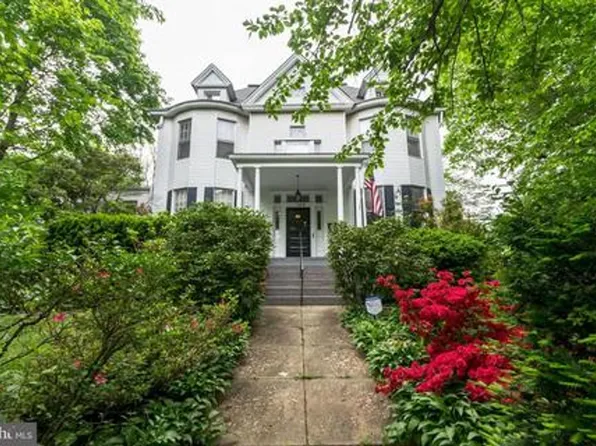 720 Gladstone Avenue - Roland Park, 720 Gladstone Ave #3, Baltimore, MD 21210