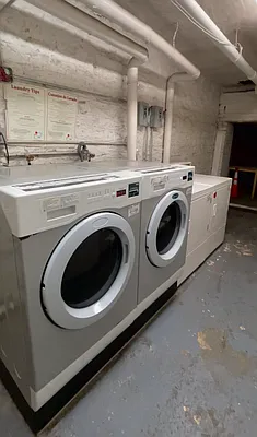 Rented by R New York | media 22