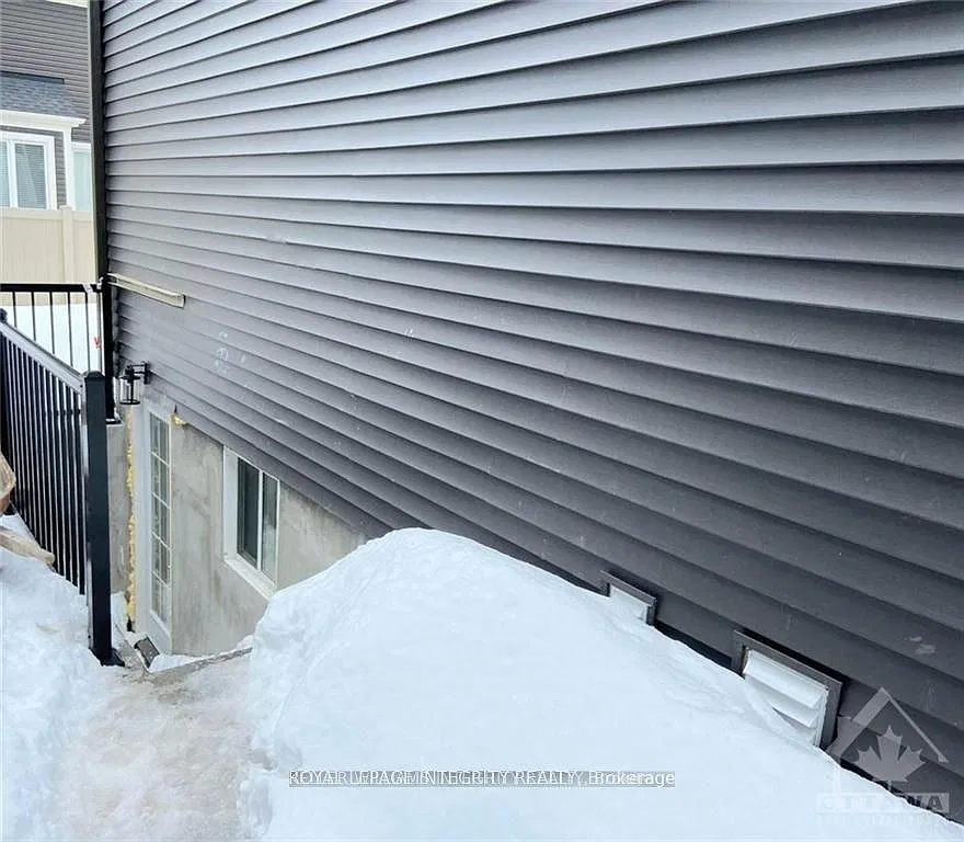 2 bed, $2,200 — Photo 3