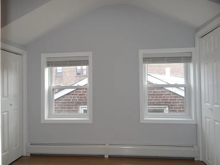 38 Woodcliff Ave — Photo 12
