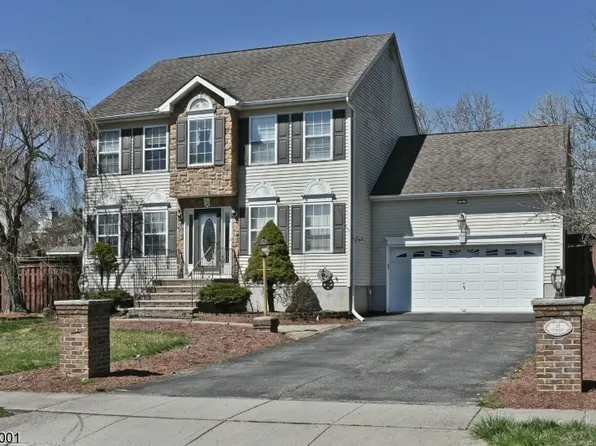 16 Paterson Pl, Newton Town, NJ 07860