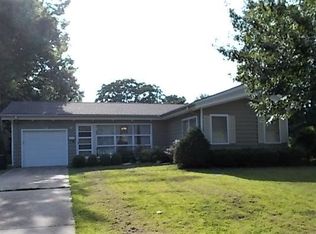 1153 S Lafayette Ave, Marshall, MO 65340