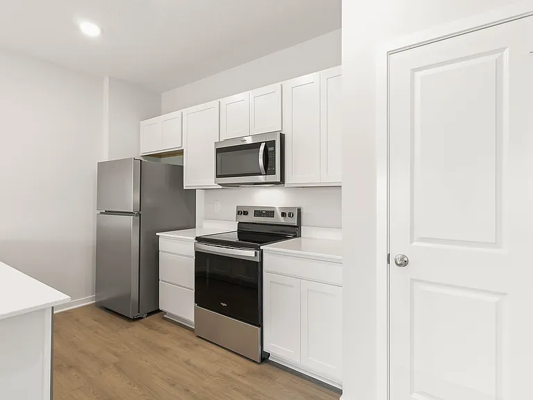 954 Sherwood Loop — Photo 10