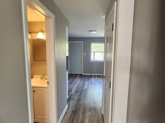 5th image of 6733 Nebraska Ave
