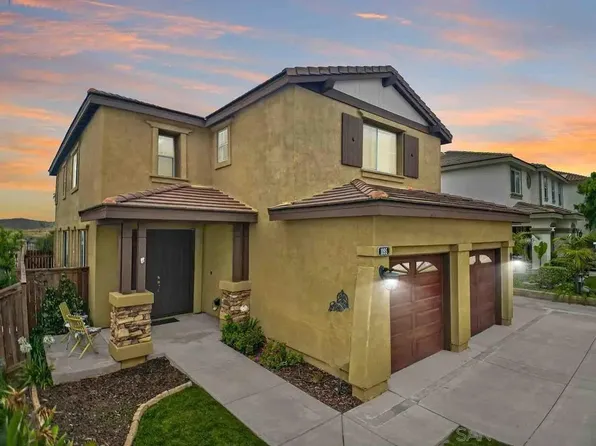 1095 Greenway Rd, Oceanside, CA 92057