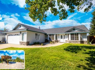 2876 Blue Bell Dr, Redding, CA 96001