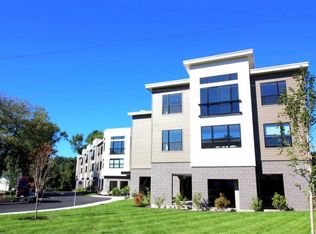1 Brook Rd UNIT 308, Quincy, MA 02169