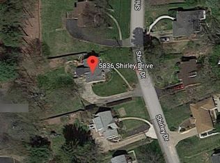 5836 Shirley Dr, Bethel Park, PA 15102