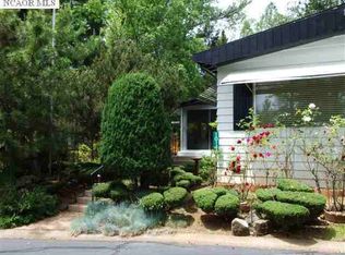 10144 Stone Arch Dr, Grass Valley, CA 95949