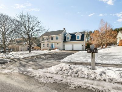 22 Gateway Commons Drive, Gorham, ME, 04038