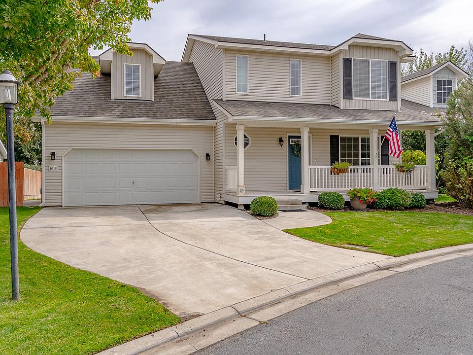 1618 Brittlebush Lane