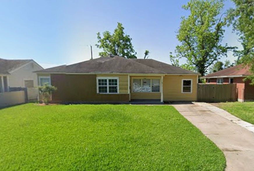 1st image of 7309 Bluejay Dr