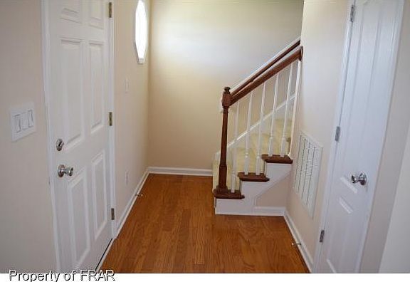 5th image of 273 Eastfield Dr