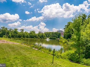 Edgewater At, Reston, VA 20190