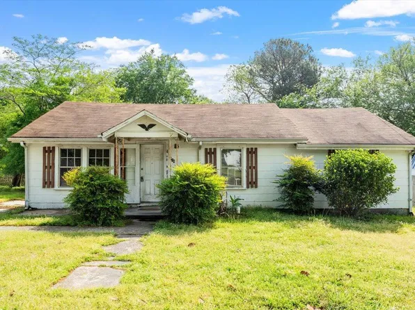 414 N Cypress St, Wendell, NC 27591