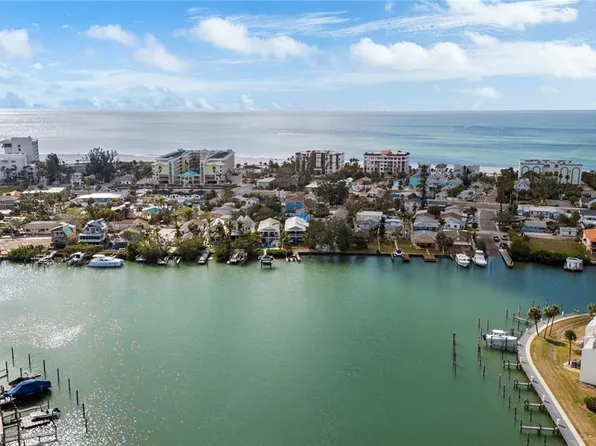 12116 Lagoon Ln, Treasure Island, FL 33706