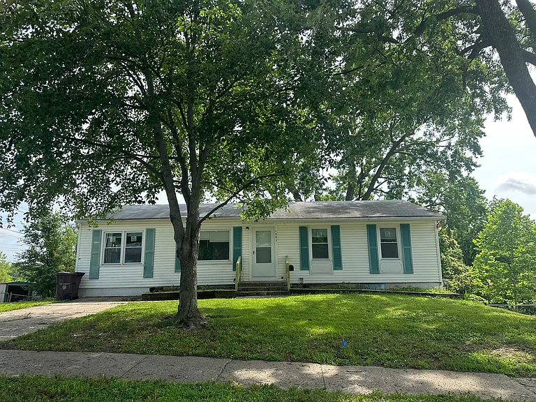 1501 S Ellison Way — Photo 1
