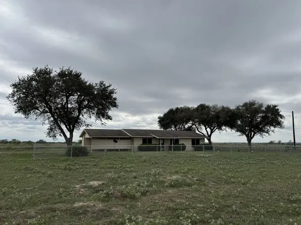 15925 Us Highway 87 N, Victoria, TX 77904