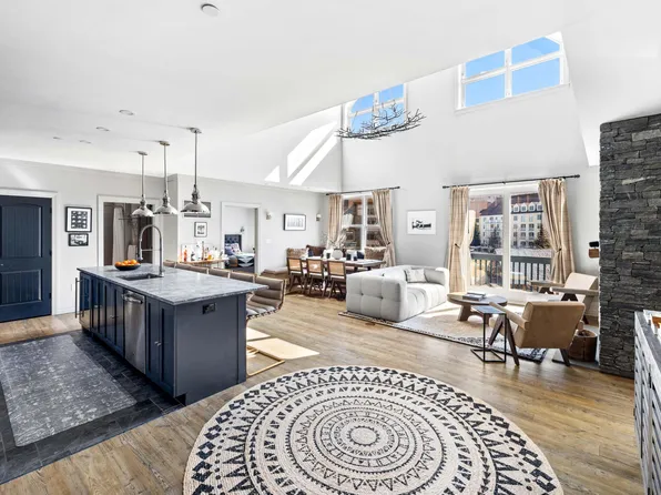 43 Middle Ridge Road #416, Stratton, VT 05155