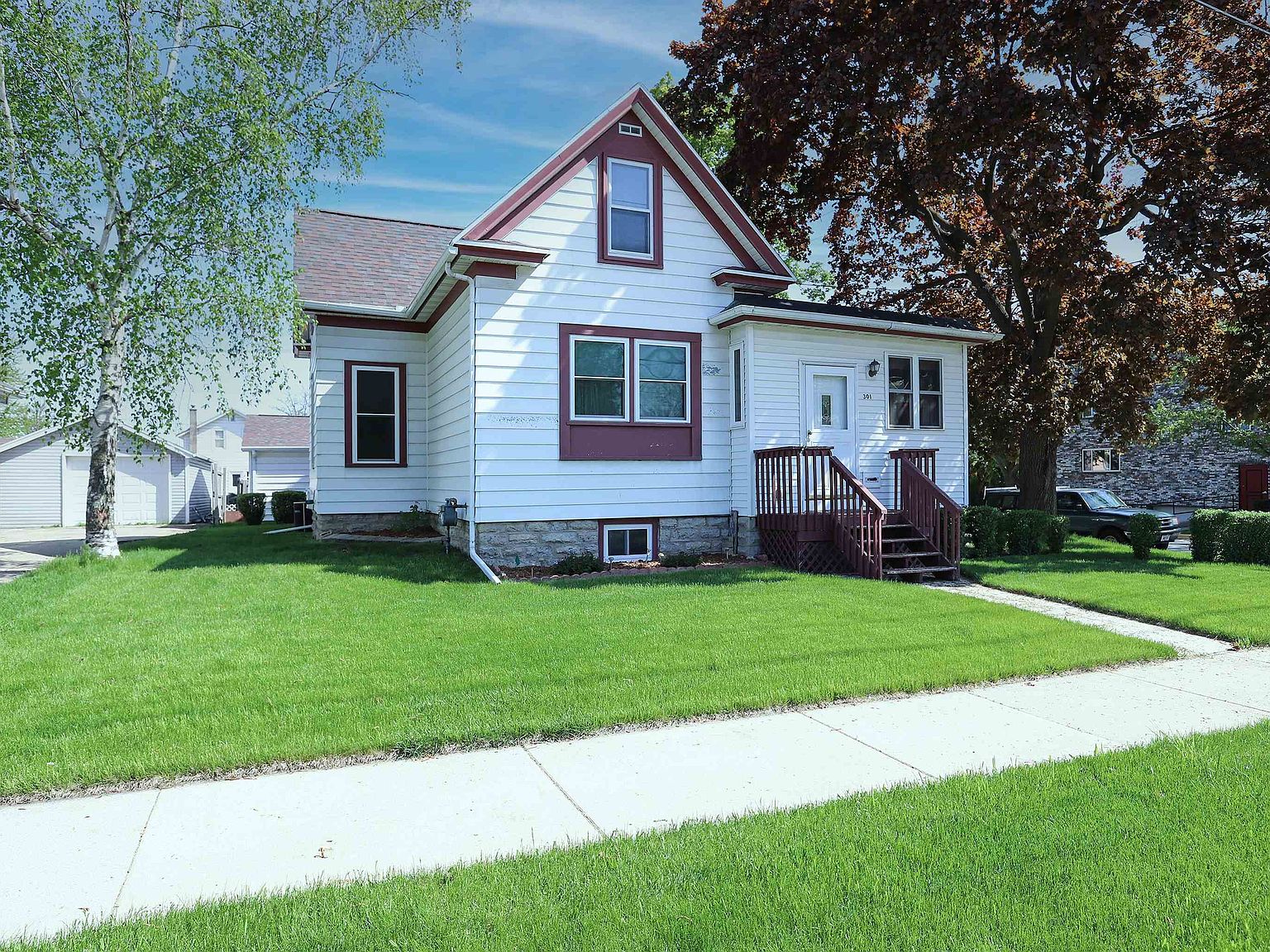 301 Sherry St, Neenah, WI 54956 Zillow