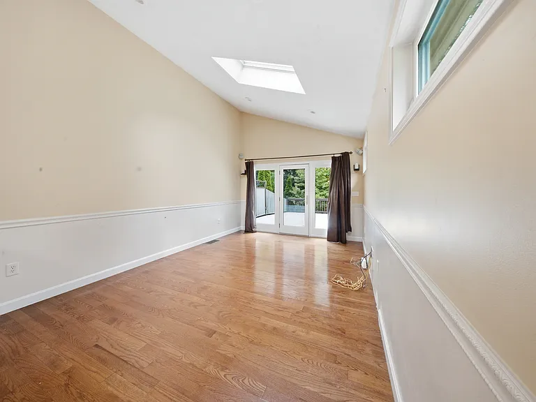 7 Sherborne Cir — Photo 25