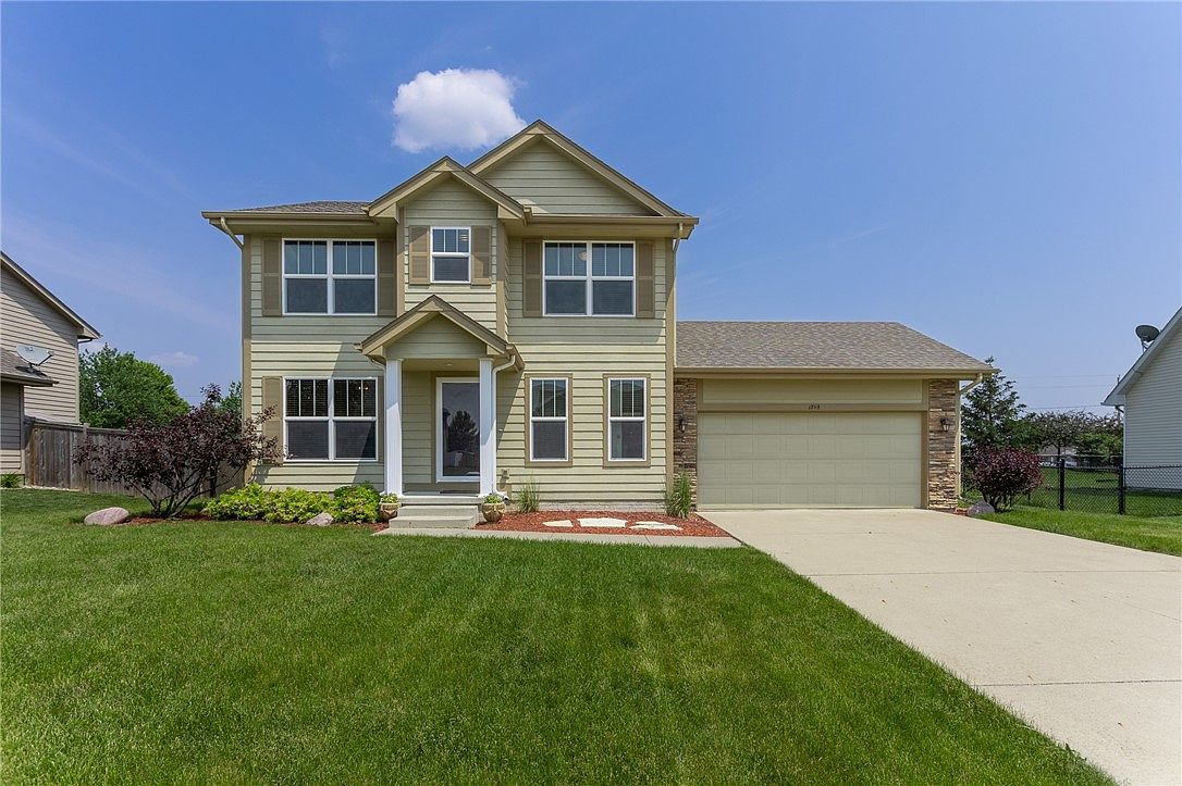1745 SE Greentree Dr, Waukee, IA 50263 Zillow