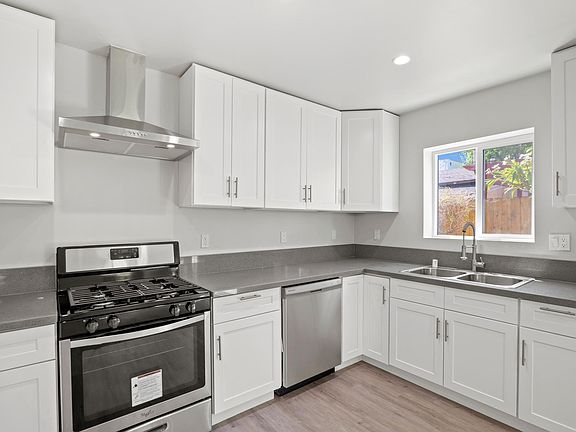 5th image of 406 Vine St