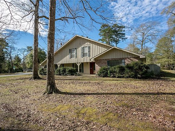 2nd image of 1035 Tanglewood Dr