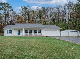 293 Hillcrest St, Northern Cambria, PA 15714