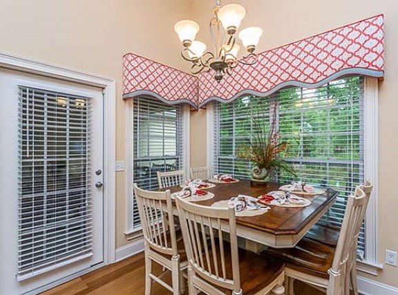 Breakfast room