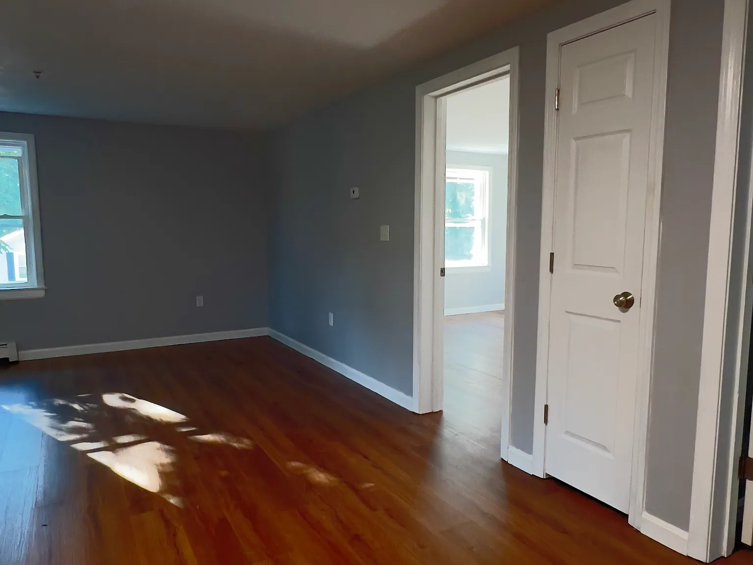 2 bed, 920 sqft, $1,700 — Photo 2