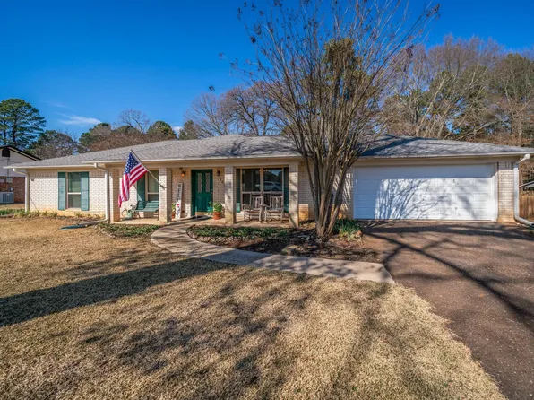 143 Amy St, Longview, TX 75605