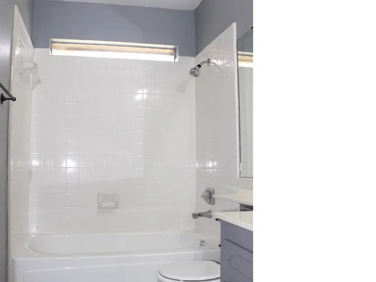 4916 Glass Mountain Dr — Photo 9