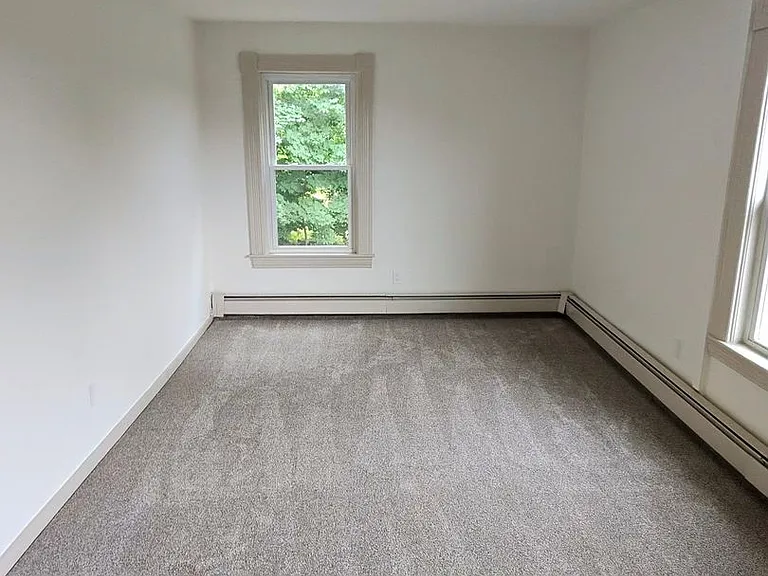 51 Summit St — Photo 21