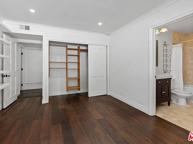 1060 Chantilly Rd — Photo 21
