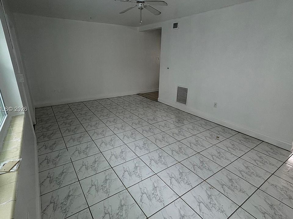 1st image of 1420 NE 171st St APT 2