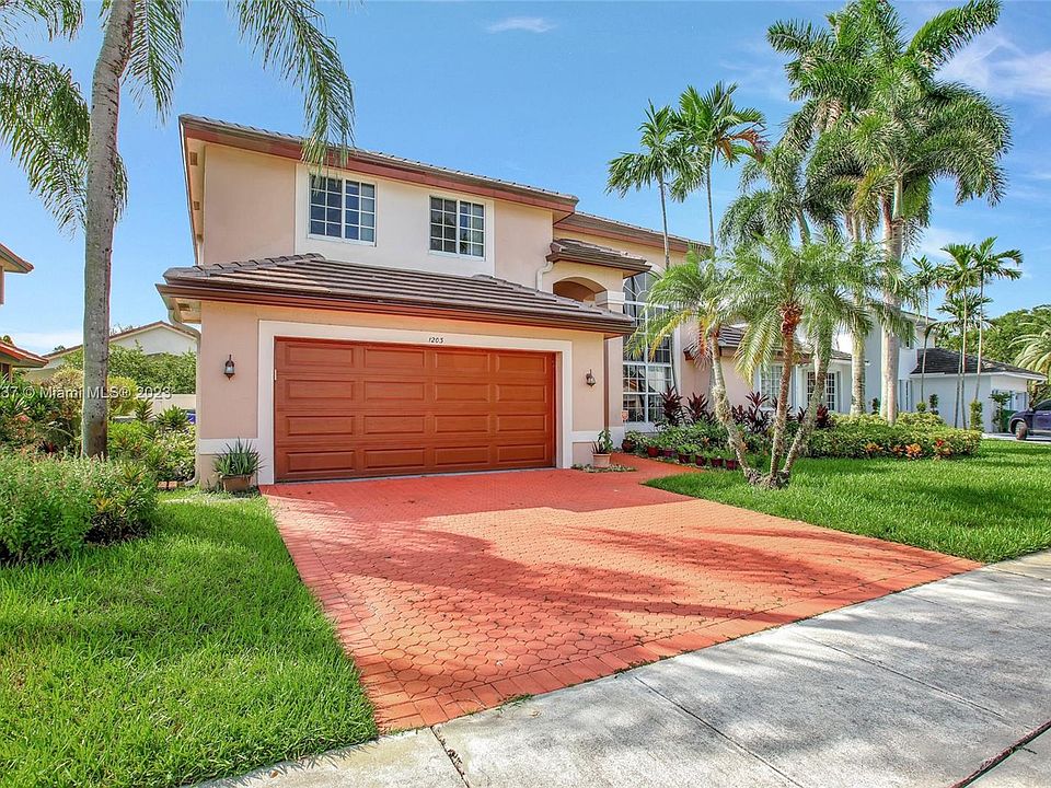 1203 NW 180th Ave, Pembroke Pines, FL 33029 Zillow