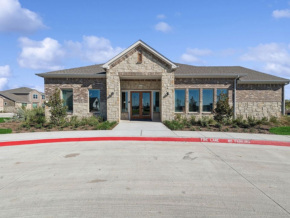 Cottages at Lindsey Place apartments community photo