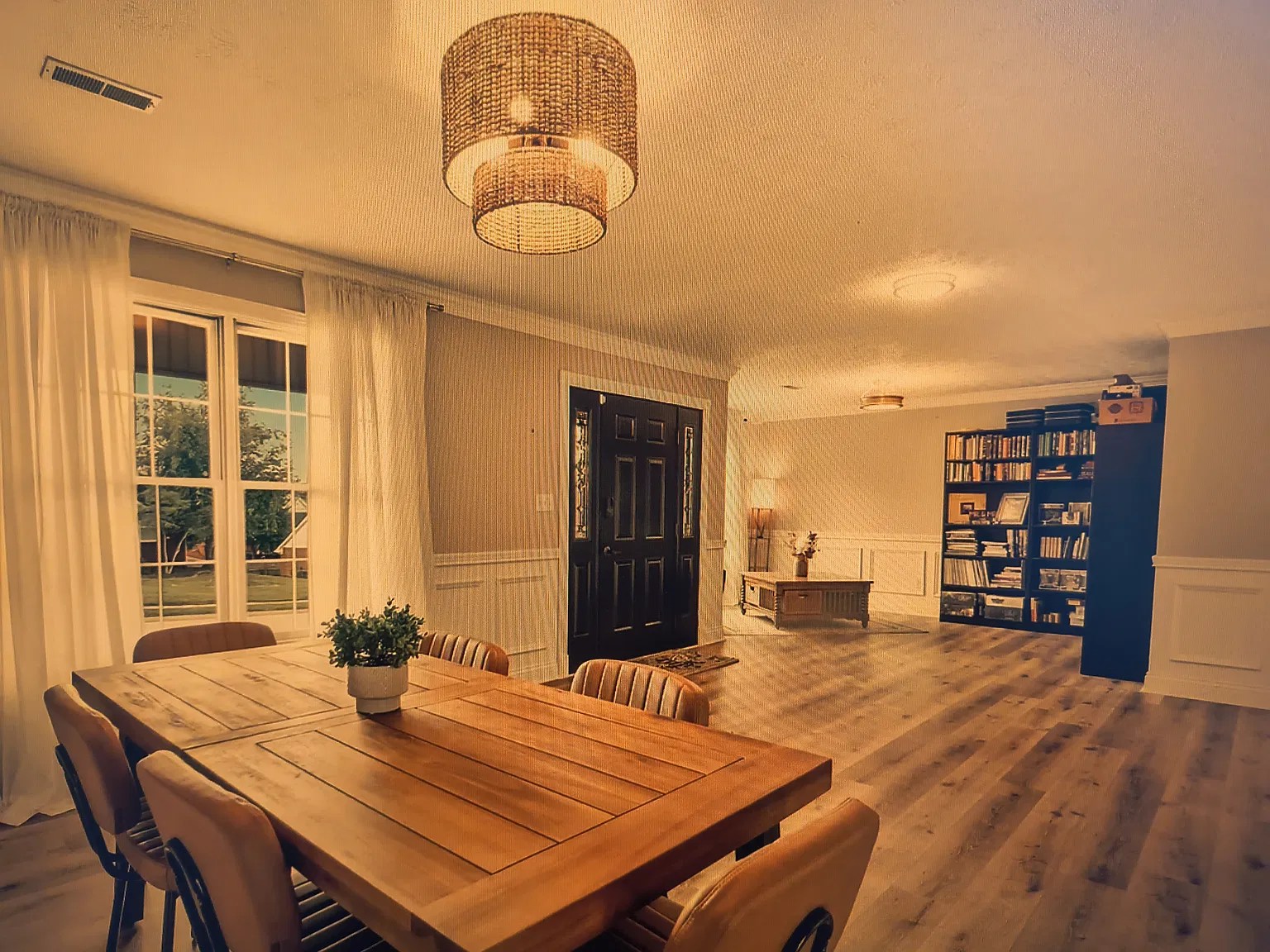 716 Hackney Ct — Photo 2