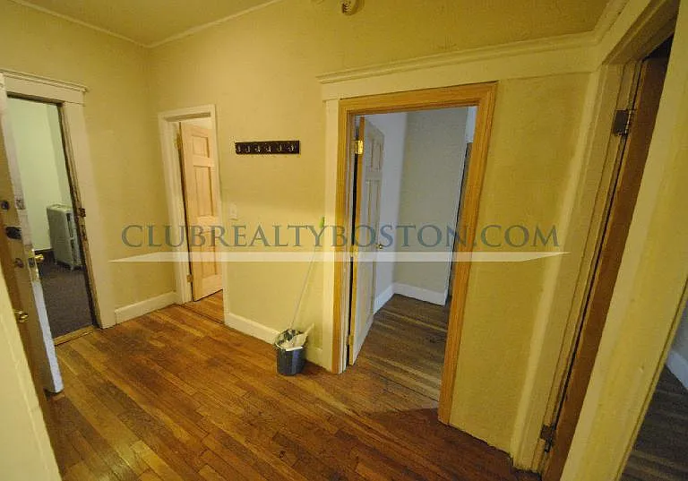 244 Kelton St #3 — Photo 19