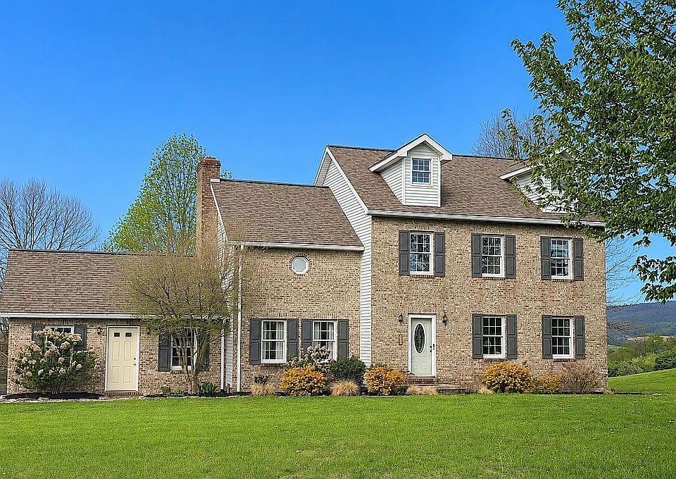 1st image of 303 Meadowview Dr