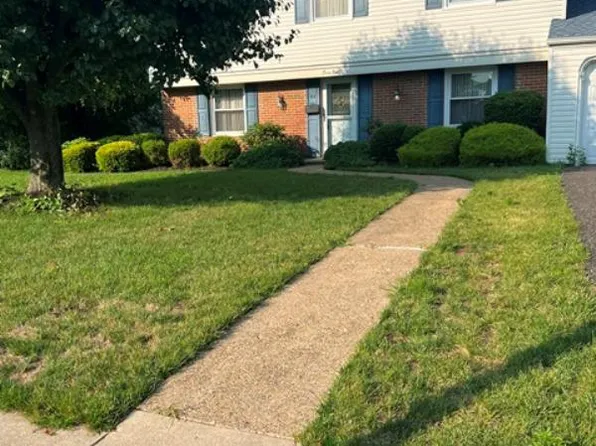41 Bartlett Ln, Willingboro, NJ 08046